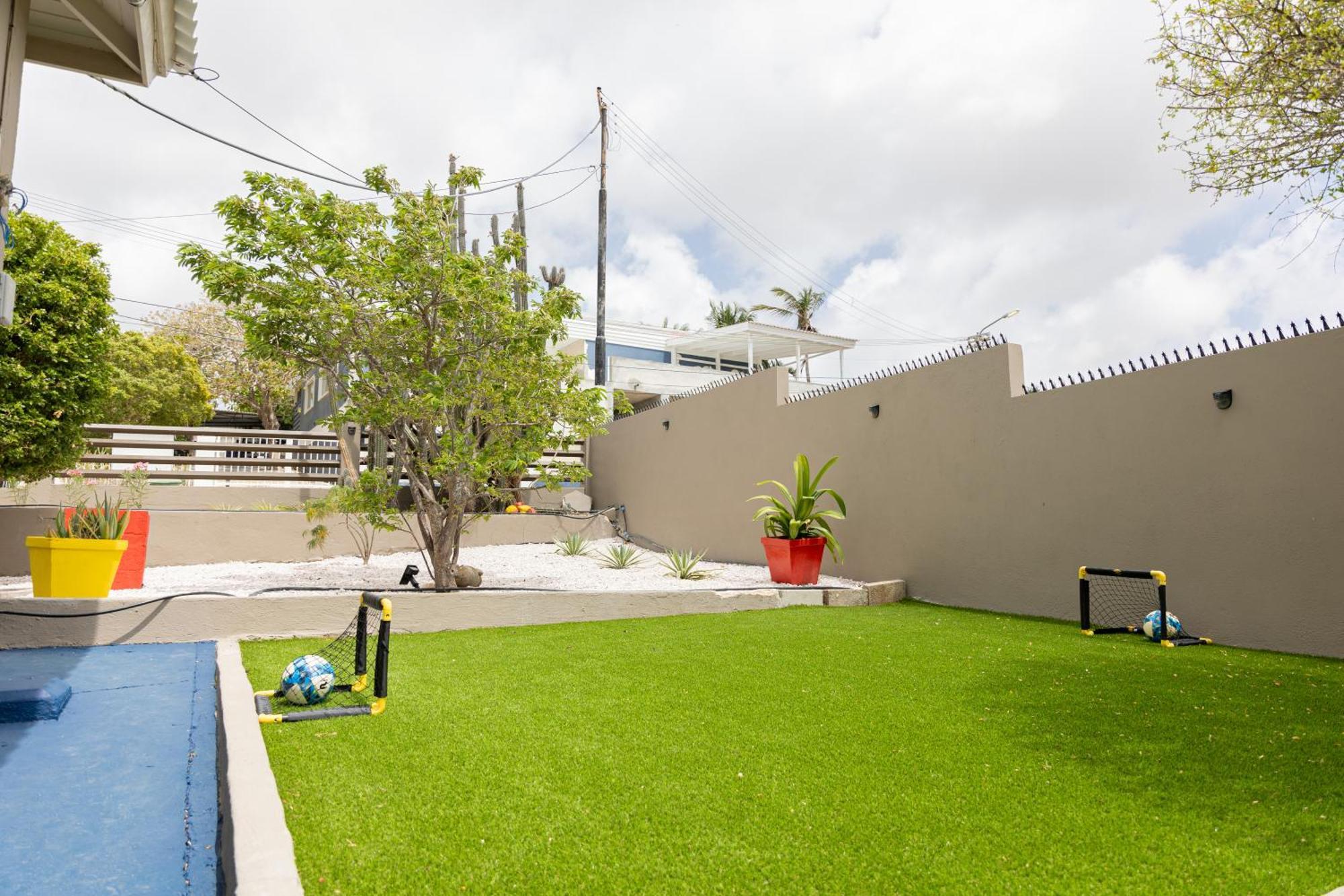 Familiewoning Met Prive Zwembad Villa Willemstad Buitenkant foto